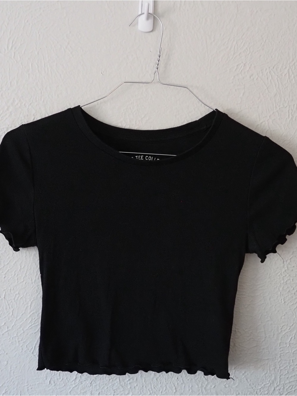 Aeropostale Ribbed Shrunken Tee - black, women's medium